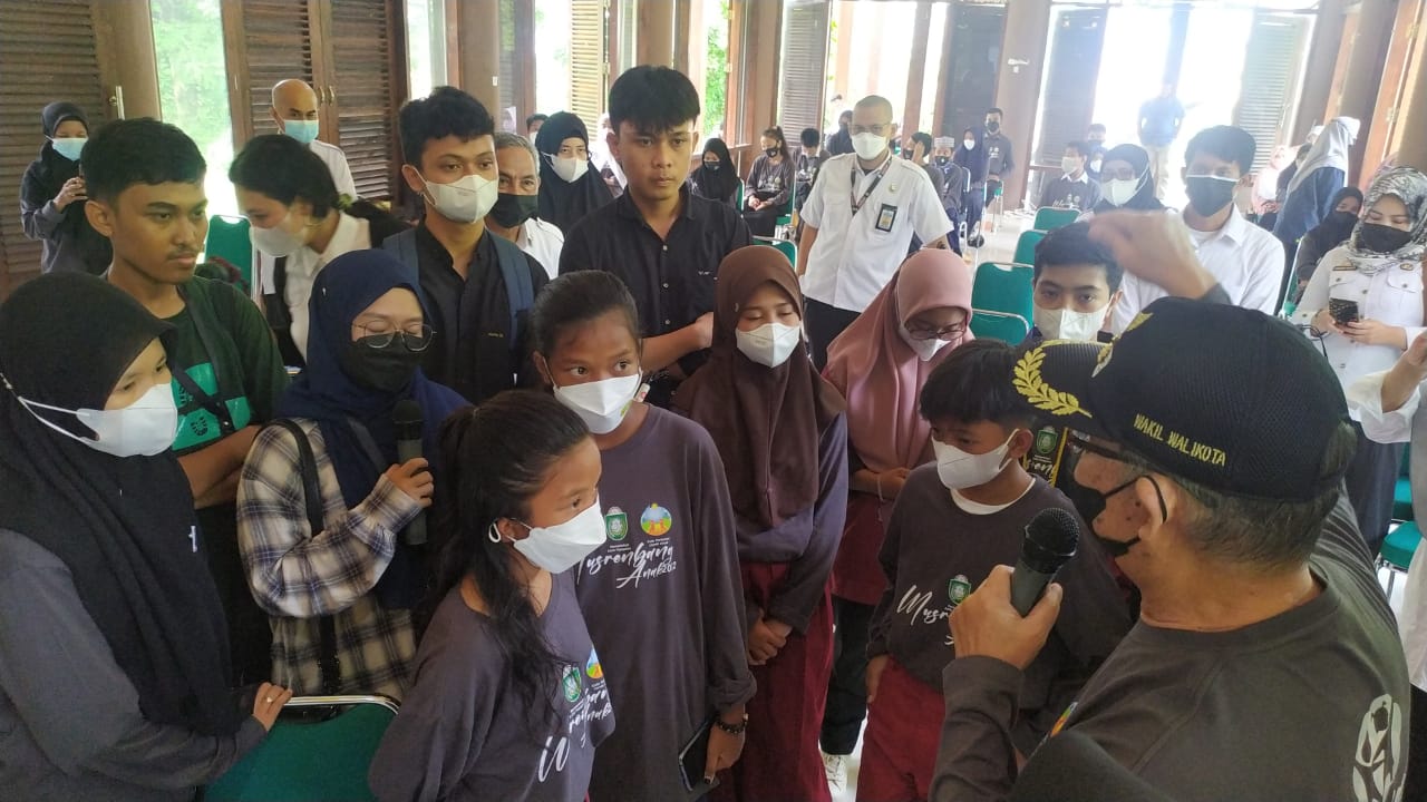 Wawali Dialog dengan Anak Jalanan, Mereka Bekerja demi Bantu Orang Tua